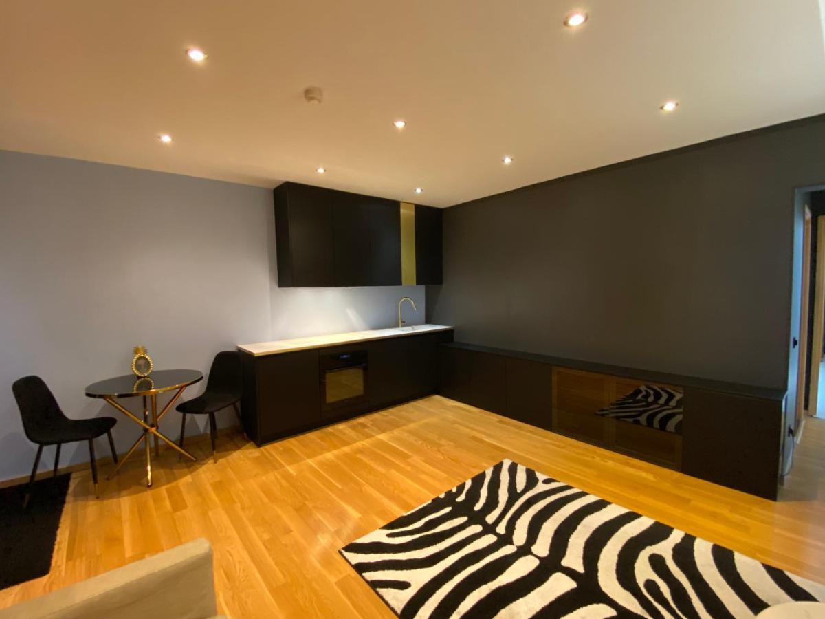Fabulous Location Apartments Tallinn Exterior photo